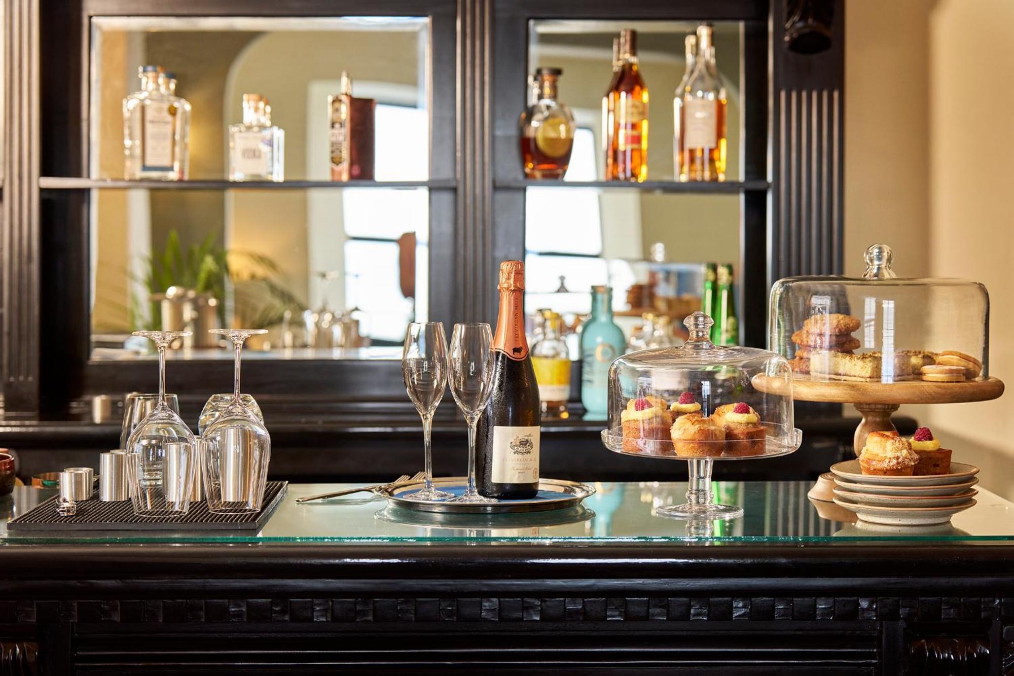 Outlaw'S Guest House 포트아이작 외부 사진