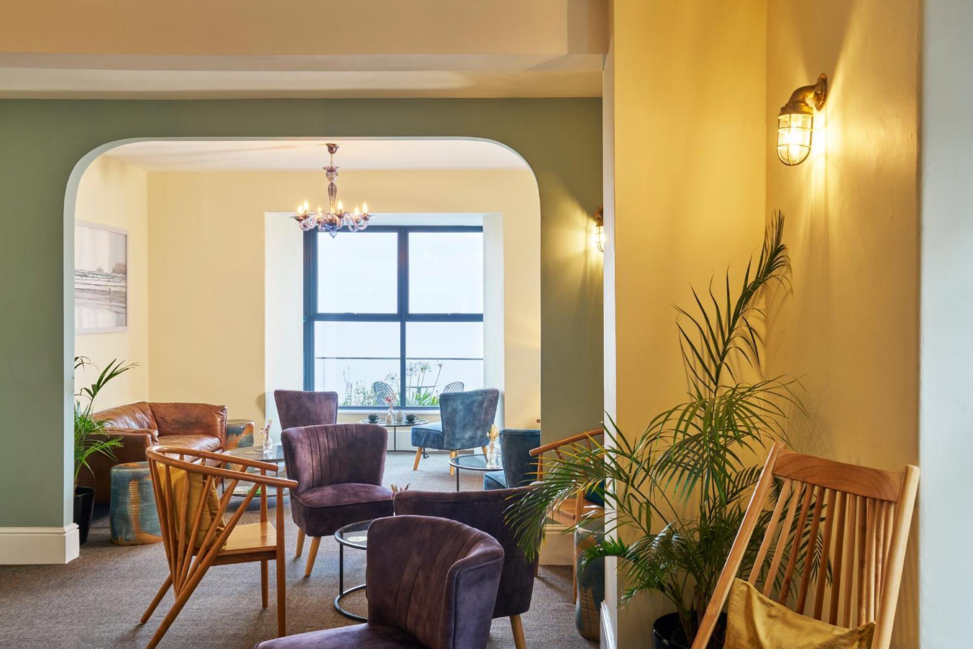 Outlaw'S Guest House 포트아이작 외부 사진