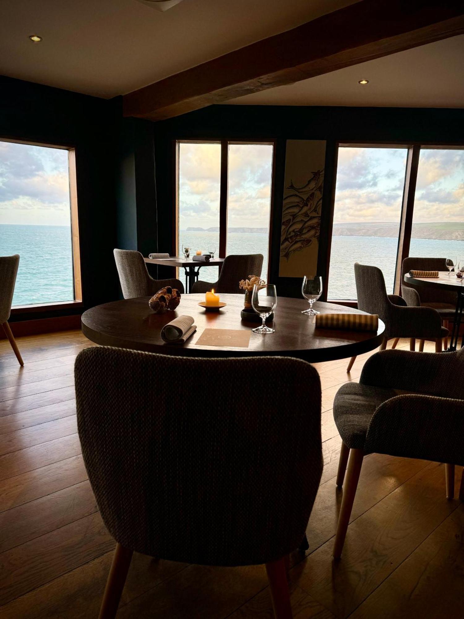 Outlaw'S Guest House 포트아이작 외부 사진
