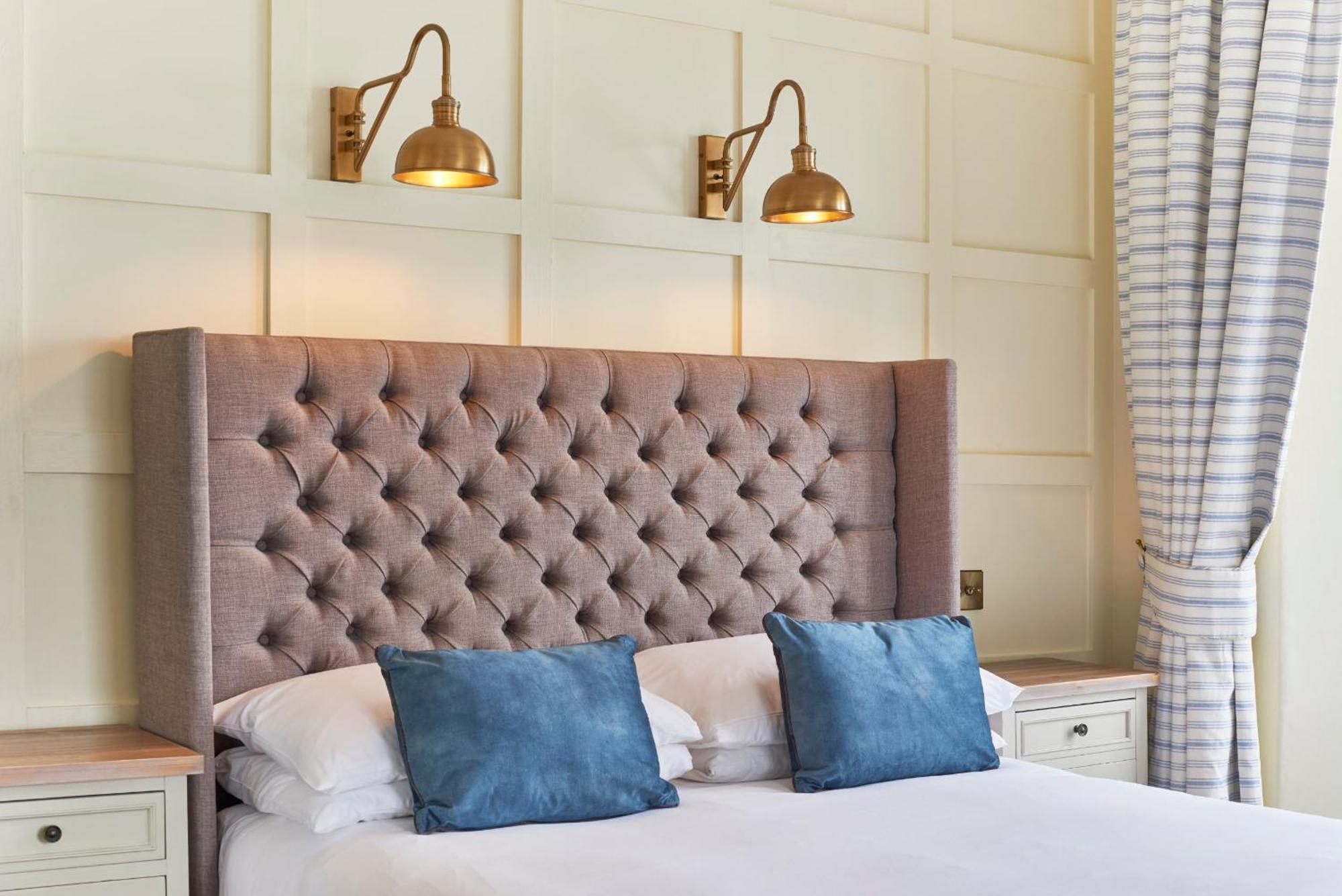 Outlaw'S Guest House 포트아이작 외부 사진
